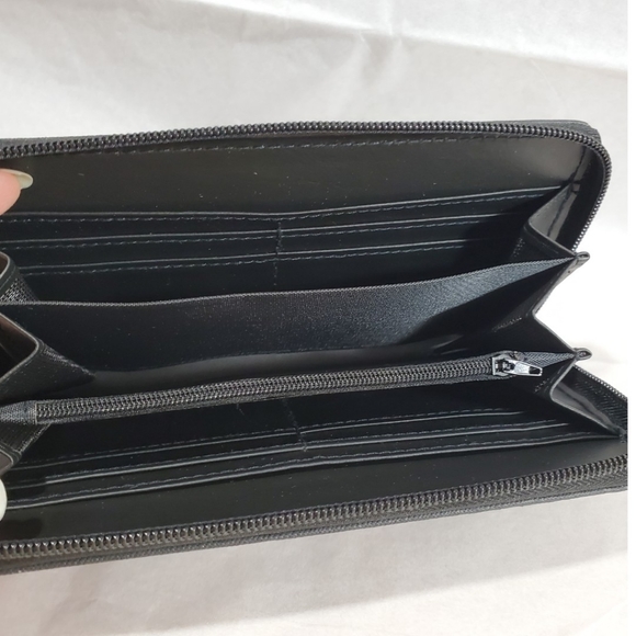 🆕️ Llama Wallet 💜 - Picture 3 of 3